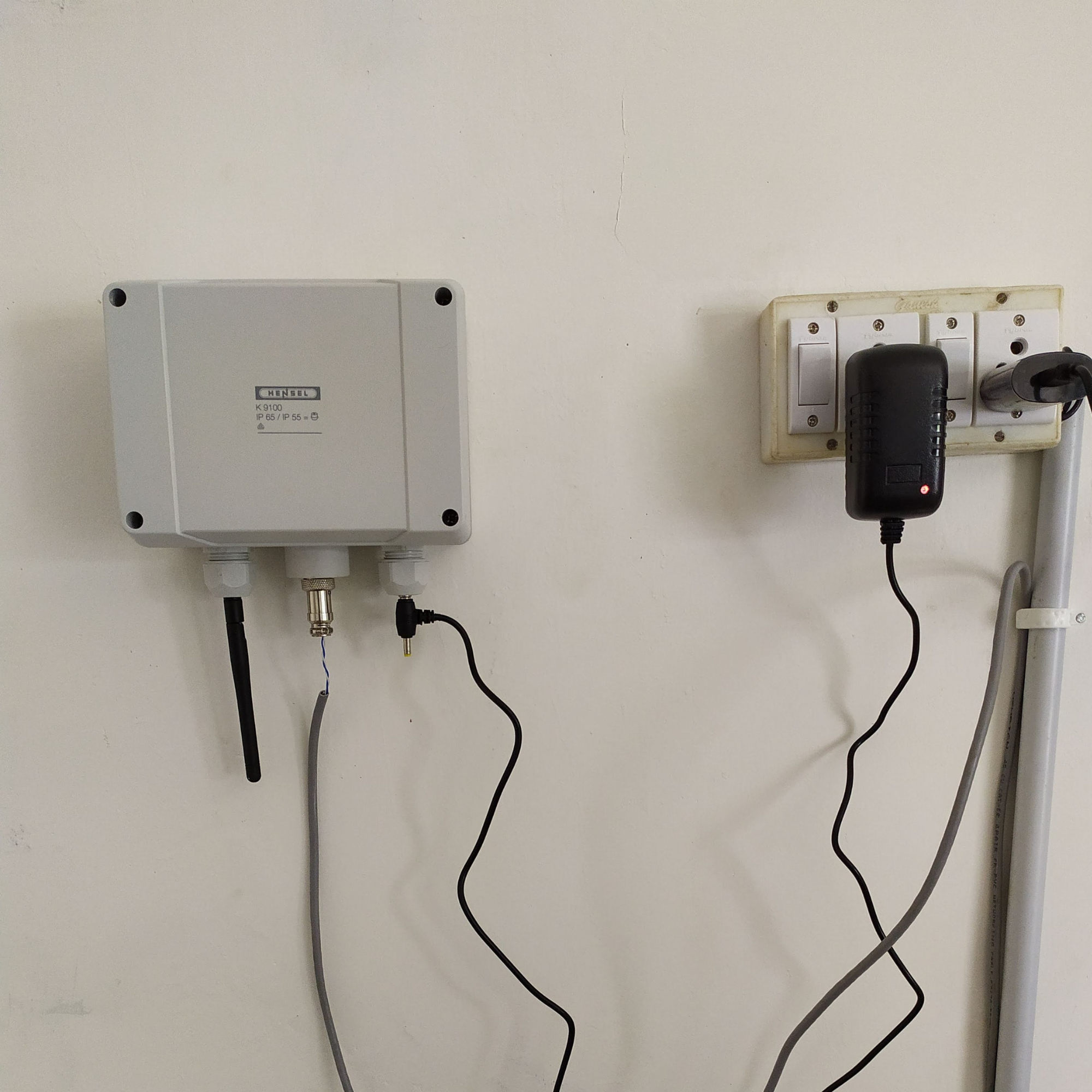 Solar Inverter Monitoring System